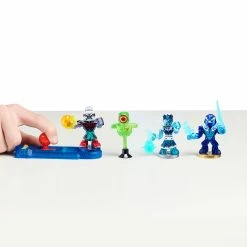 AKEDO ULTIMATE ARCADE WARRIORS STARTER PACK CAPTAIN PLUNDERFOOT 10 AKEDO ULTIMATE ARCADE WARRIORS STARTER PACK CAPTAIN PLUNDERFOOT -dolls store 14222 14242 AKEDO S2 STARTER PK POWER PUNCH LFSTYL 1