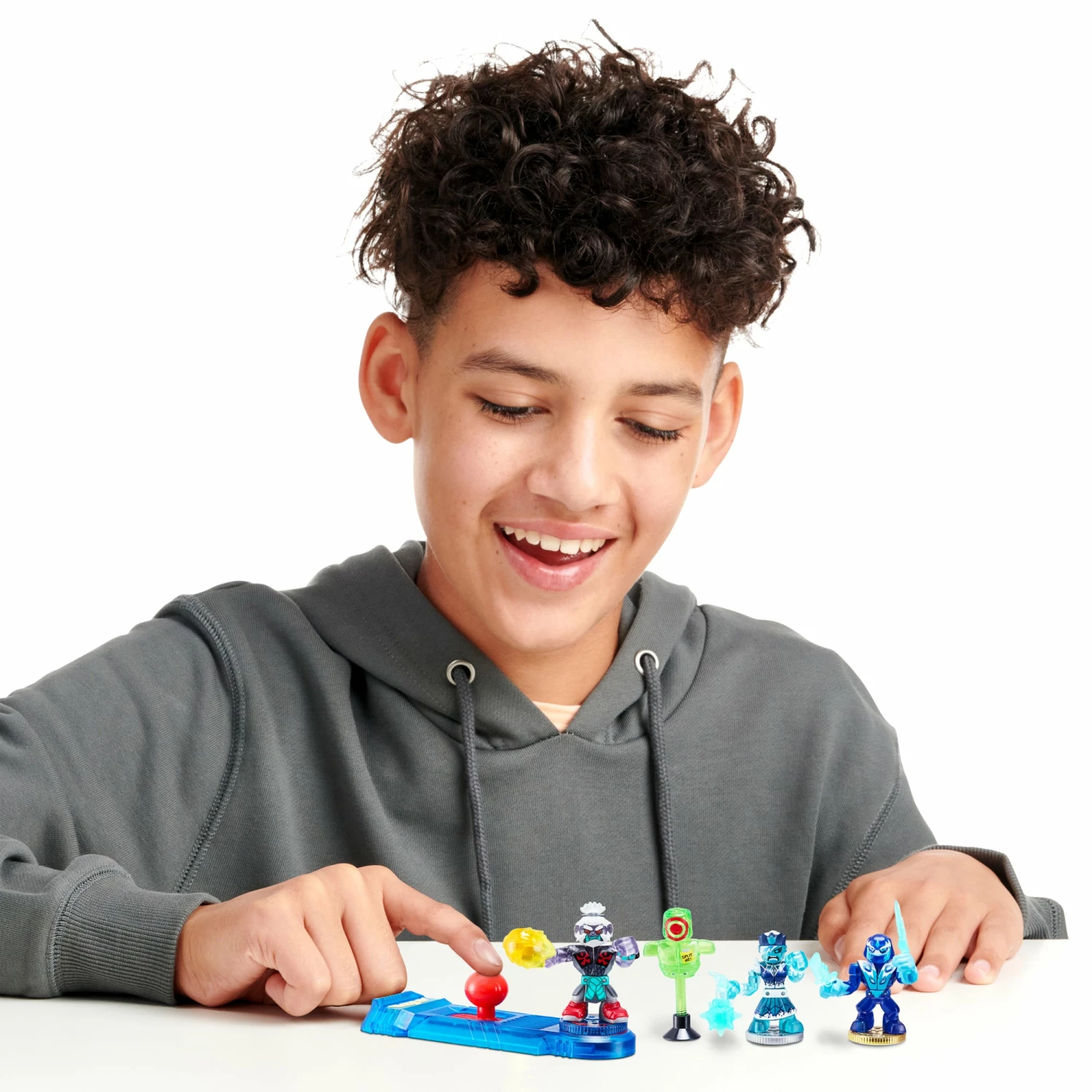 AKEDO ULTIMATE ARCADE WARRIORS STARTER PACK CAPTAIN PLUNDERFOOT 6 AKEDO ULTIMATE ARCADE WARRIORS STARTER PACK CAPTAIN PLUNDERFOOT - Image 6