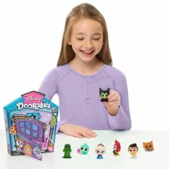 DISNEY DOORABLES MULTI PEEK SERIES 5 -dolls store 44505 44508 Doorables Multi Peek Lifestyle scaled