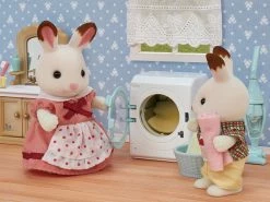 SYLVANIAN FAMILIES LAUNDRY & VACUUM CLEANER 11 SYLVANIAN FAMILIES LAUNDRY & VACUUM CLEANER -dolls store 5054131054451 5