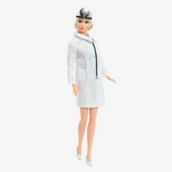 BARBIE SIGNATURE 1973 BARBIE DOCTOR -dolls store BarbieDoctorDoll2 6063e829 5620 4330 8ba7 c2caeb3e0d32